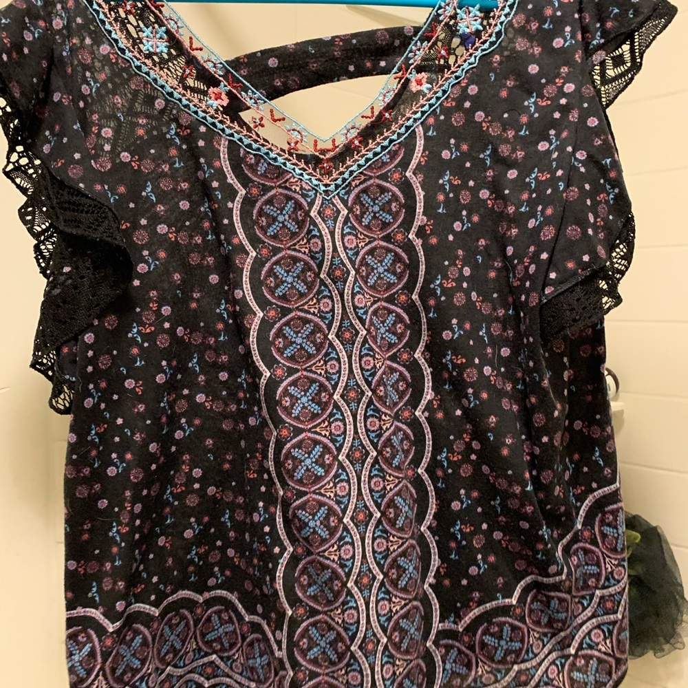 Ladies top
